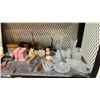 Image 2 : SHELF OF ASSORTED ITEMS INCLUDING; CRIB TRAY, FRAMED ARTWORK, FIGURINES, CRYSTALWARE & MORE