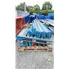Image 2 : LOT OF 12' (25) PALLET RACKING CROSSBEAMS