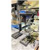 Image 2 : KING CANADA 10" BENCH DRILL PRESS