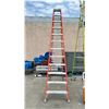 Image 2 : LOUISVILLE 12' STEP LADDER