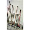 Image 2 : LOT OF ASSORTED LAWN TOOLS & MORE INCLUDING; PITCHFORK, PICKAXE, SHOVEL & MORE