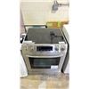 Image 2 : HISENSE STAINLESS STEEL 4 BURNER 1 WARMER ELECTRIC STOVE WITH CONVECTION OVEN