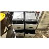 Image 2 : 2 FILING CABINETS WITH KEYS