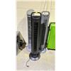 Image 1 : 3 ASSORTED TOWER FANS