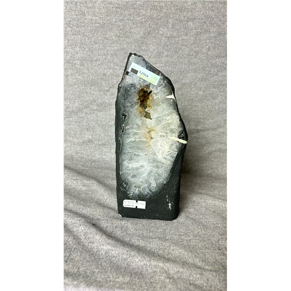 AMETHYST DRUZY GEODE 3.25KG APPROX 9.5" RETAIL $1400