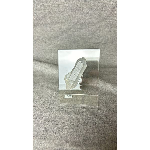 CLEAR QUARTZ CLUSTER RETAIL $380