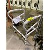 Image 2 : SUPPORT TOILET RAIL
