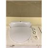 Image 3 : NAVISANI TOILET SEAT WITH AUTOMATIC SEAT COVERS