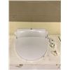 Image 3 : NAVISANI TOILET SEAT WITH AUTOMATIC SEAT COVERS
