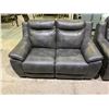 Image 2 : 2 GREY LEATHER LOVESEATS