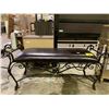 Image 1 : ORNATE PADDED BENCH