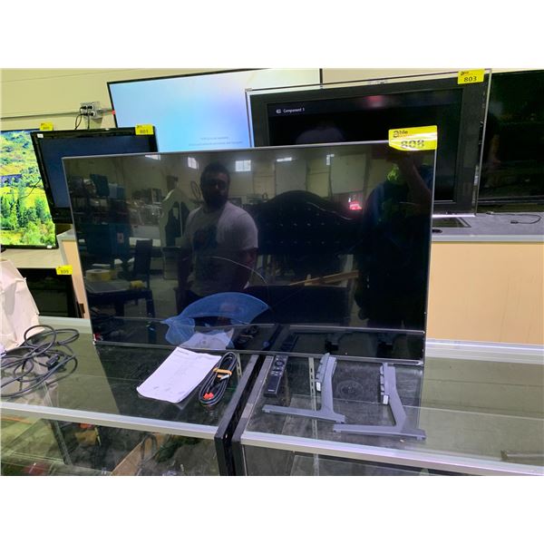 *PARTS & REPAIR* SAMSUNG 42" TV WITH STAND, REMOTE & POWER CORD (SCREEN DAMAGED)