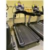 Image 2 : LIFE FITNESS TREADMILL WITH FLEXDECK SHOCK ABSORPTION SYSTEM & POWER CORD