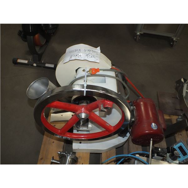 Single Punch Tablet Press