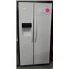 Image 1 : FRIDGIDAIRE WHITE SIDE X SIDE FRIDGE W/ WATER &