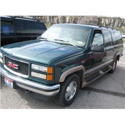 *1996 GMC SUBURBAN