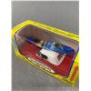 Image 2 : Hawaiian Surf Car Die Cast Original Box 1/37 Red Thunderbird