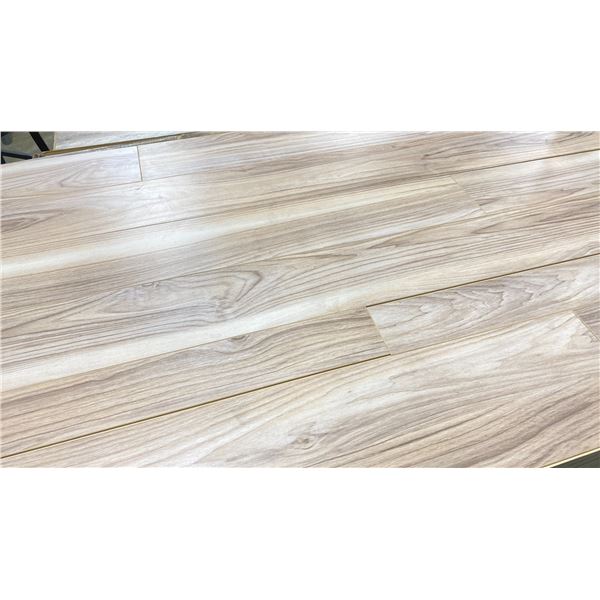 1,103.19 SQ FT OF FLOOR SCORE 8L12XRWRL/8056ER SEDONA WALNUT 12MM GLUELESS LAMINATE FLOORING
