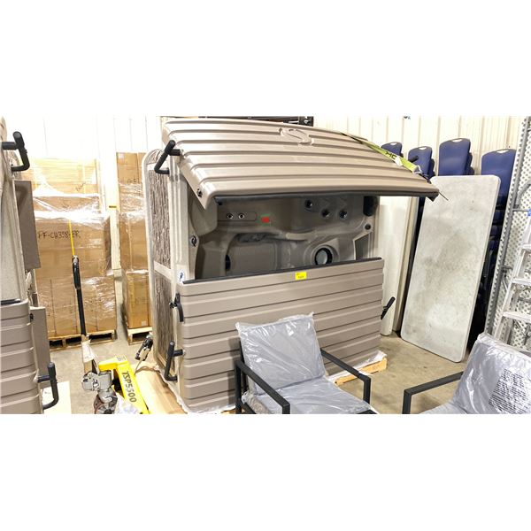 STRONG SPAS G-2 SERIES, G-2L DIAMOND 36, SEATING CAPACITY 6 CAPTAIN'S CHAIRS, 36 TWO TONE