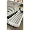 Image 2 : 14 ULTRA V ( MODEL 800 ) RS LAY DOWN ELECTRIC TANNING BED *INTERIOR BASE CORNER PLASTIC BROKEN*