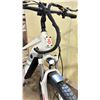 Image 7 : DOST KOPE GLACIER WHITE 9 SPEED, 19"ELECTRIC BIKE; 500W MID DRIVE MOTOR, 100 KM RANGE, 120 NM