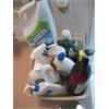 Image 2 : TUB OF ASST. BATHROOM ITEMS