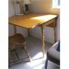 Image 2 : DROPLEAF SOLID WOOD ANTIQUE TABLE & 1 CHAIR