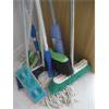 Image 2 : BUNDLE OF BROOMS/SWIFFER MOPS, MOP, ETC.