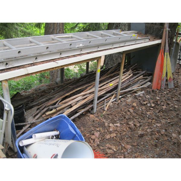 METAL FRAMED TABLE