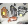 Image 1 : 3 BALLGLOVES & A CATCHER'S MASK