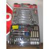 Image 1 : CRAFTSMAN WRENCH & RATCHET SET, METRIC