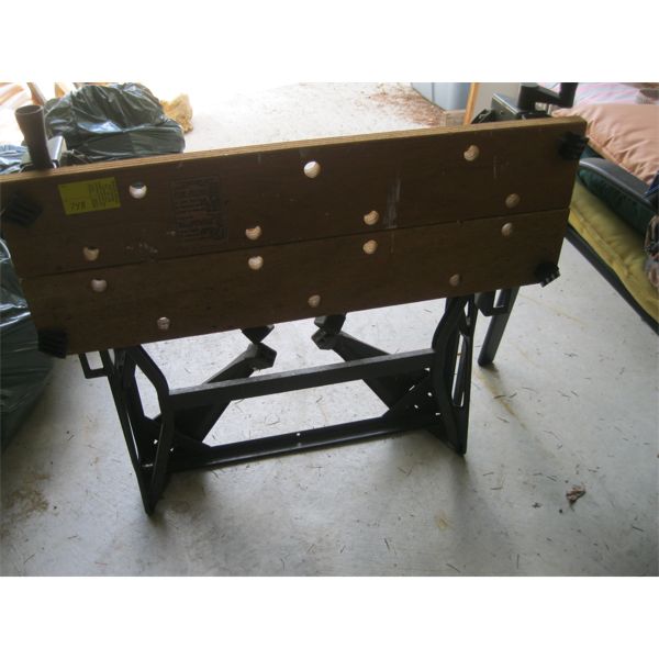 FOLDING WORKBENCH Folding workbench