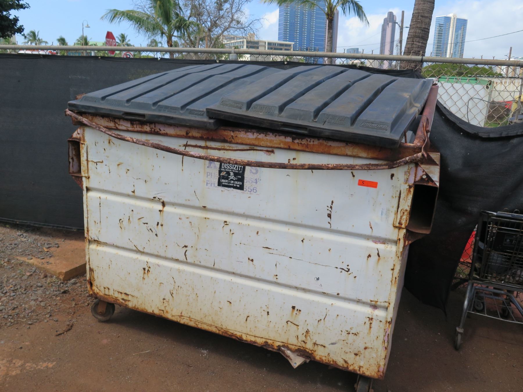 Rolling Waste Bin, Has Some Rust (will be empty at the time of pick-up ...