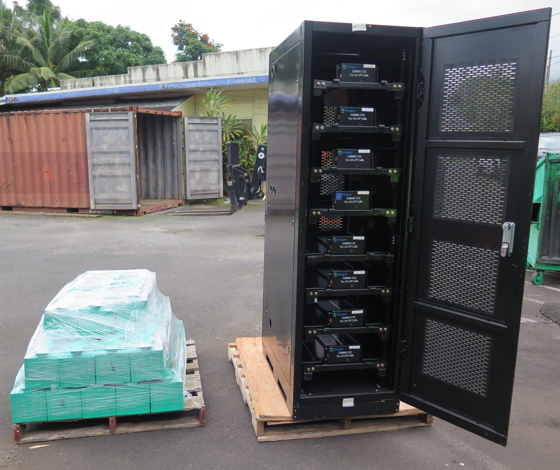 Energport L3060 Li-ion Battery Energy Storage System w/ Pallet Batteries