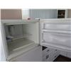 Image 2 : Whirlpool ET18NKXDW06 Top-Freezer Refrigerator