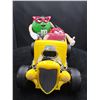 Image 2 : M & M Candy Dispensing Car