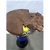 Image 2 : Minion Table