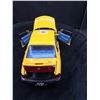 Image 8 : Maisto 2000 Chevrolet Impala Yellow Cab Die Cast Car