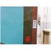 Image 2 : Oversized Pedestal Storybook Décor