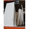 Image 1 : Asst. Size White and Painted Pedestals - Middle & Top Shelves