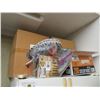 Image 1 : Paper Plates, Plastic Cutlery