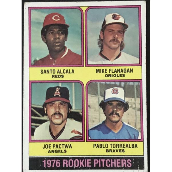 1976 TOPPS MIKE FLANAGAN AUTOGRAPHED ROOKIE CARD