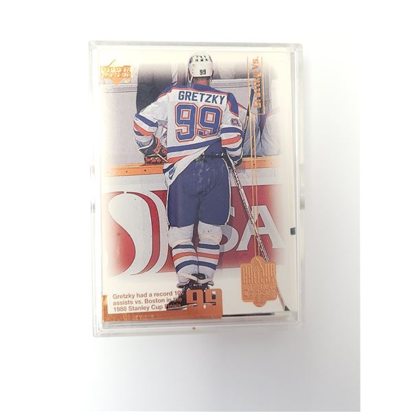 Gretzky Cards | Mint | 29 in Total | in Hard Plastic Case