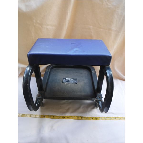 Certified Rolling Work Seat