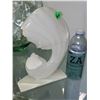Image 3 : Tall White Onyx | Mother & Child | Statue