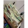 Image 14 : Flat of Crafters Items | Flowers & Such