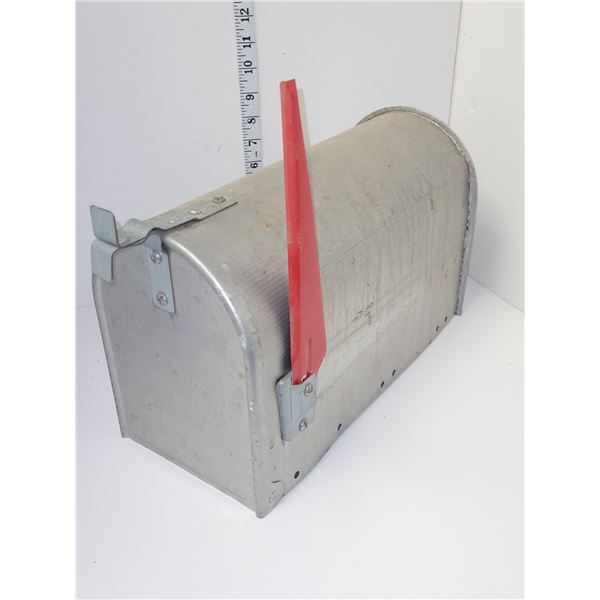 Vintage Post Metal Mailbox | Like New