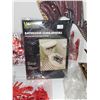 Image 2 : Lot of Hallowe'en Decorations