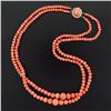 Image 5 : Vintage Graduated Dual Strand Salmon Coral Bead Necklace Etched 14k Gold Clasp