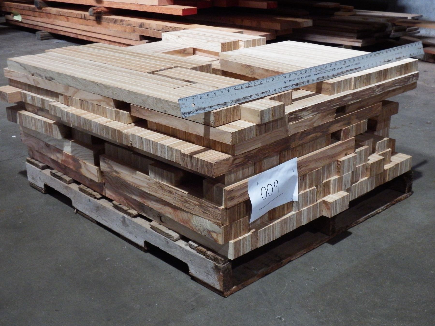 Core Pallets Pallet 3L 2-1/8 Lvl Core / 5L 1-5/8 Lvl Core 8L x 40